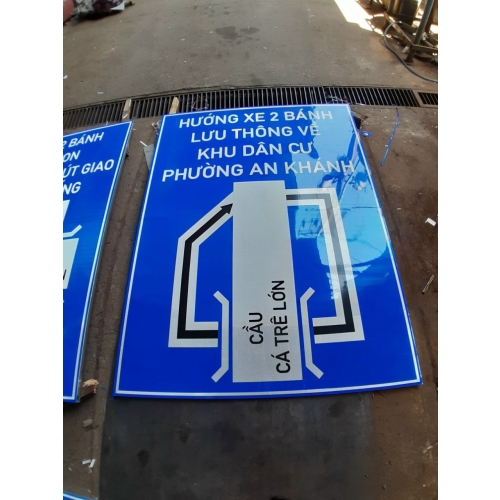 Sản xuất biển báo giao thông
